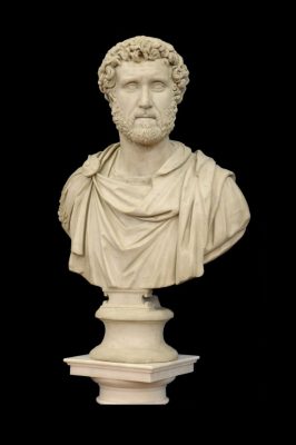 rimski imperator mermer, italija,18. vek visina 91 cm