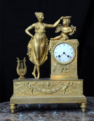 sat bronza, vatrena pozlata ampir, 1800. godina, francuska visina 43 cm