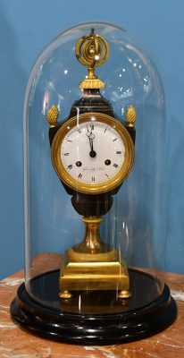 sat bronza,vatrena pozlata,ampir, 1815 godina,francuska visina 44 cm